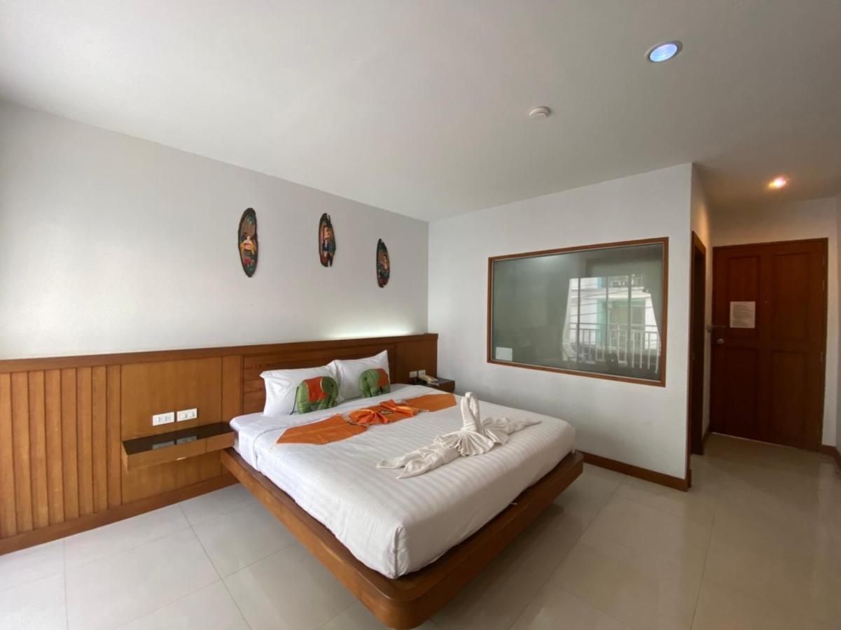 One World One Home Patong 2 Exteriér fotografie
