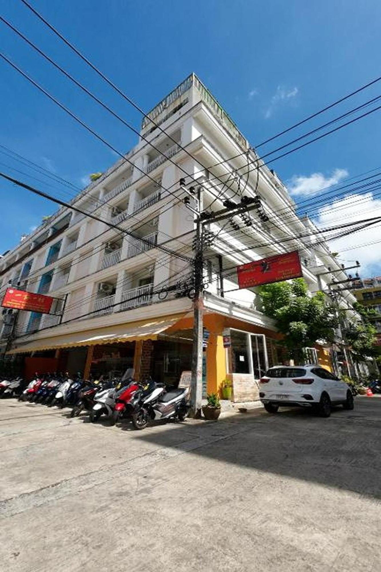 One World One Home Patong 2 Exteriér fotografie